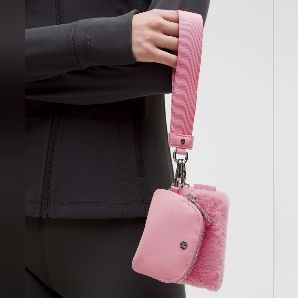 Lululemon Dual Pouch Wristlet Plush Fleece Pink Tide NWT